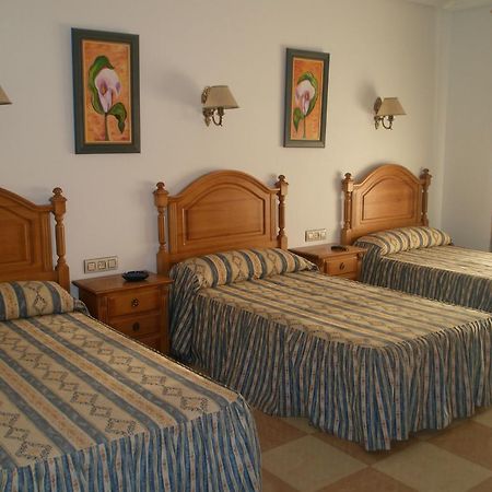 Hostal Los Rosales Alcaraz Pokoj fotografie