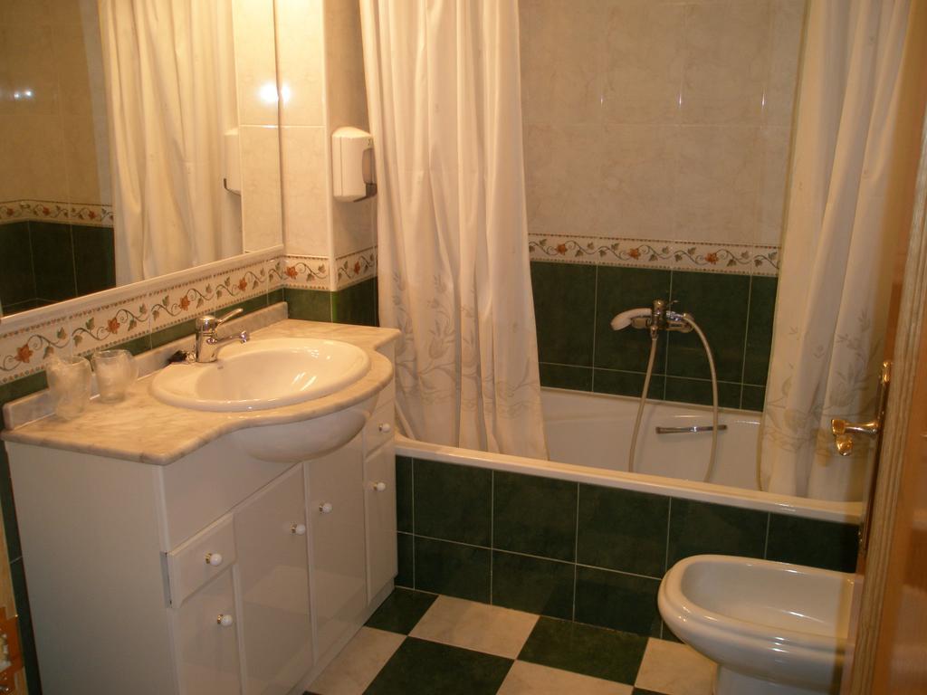 Hostal Los Rosales Alcaraz Pokoj fotografie